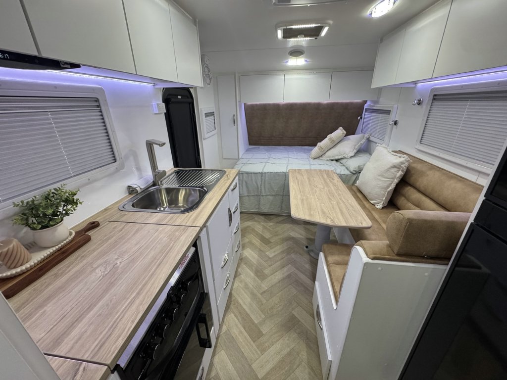 NEW 2026 LEADER CARAVANS GOLD LE CARAVAN 2 AXLE