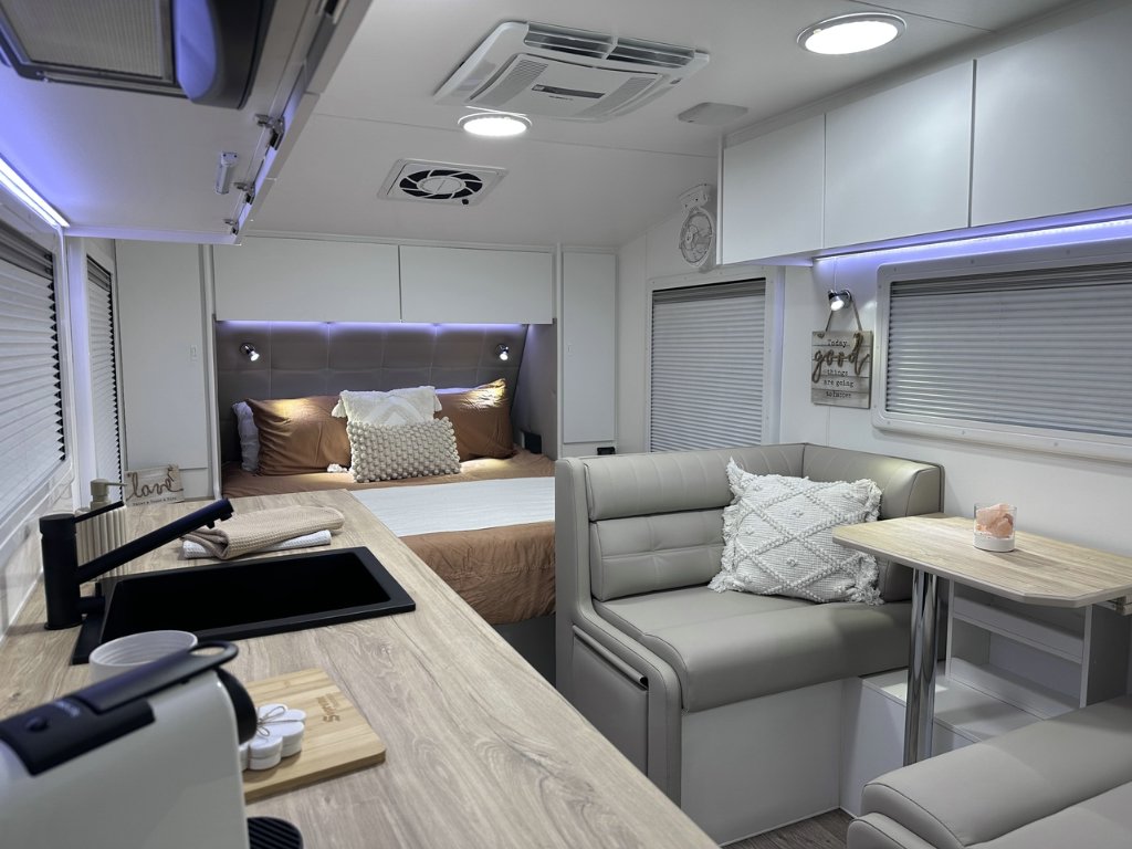 NEW 2026 SUPREME TERRITORY X CARAVAN 2 AXLE