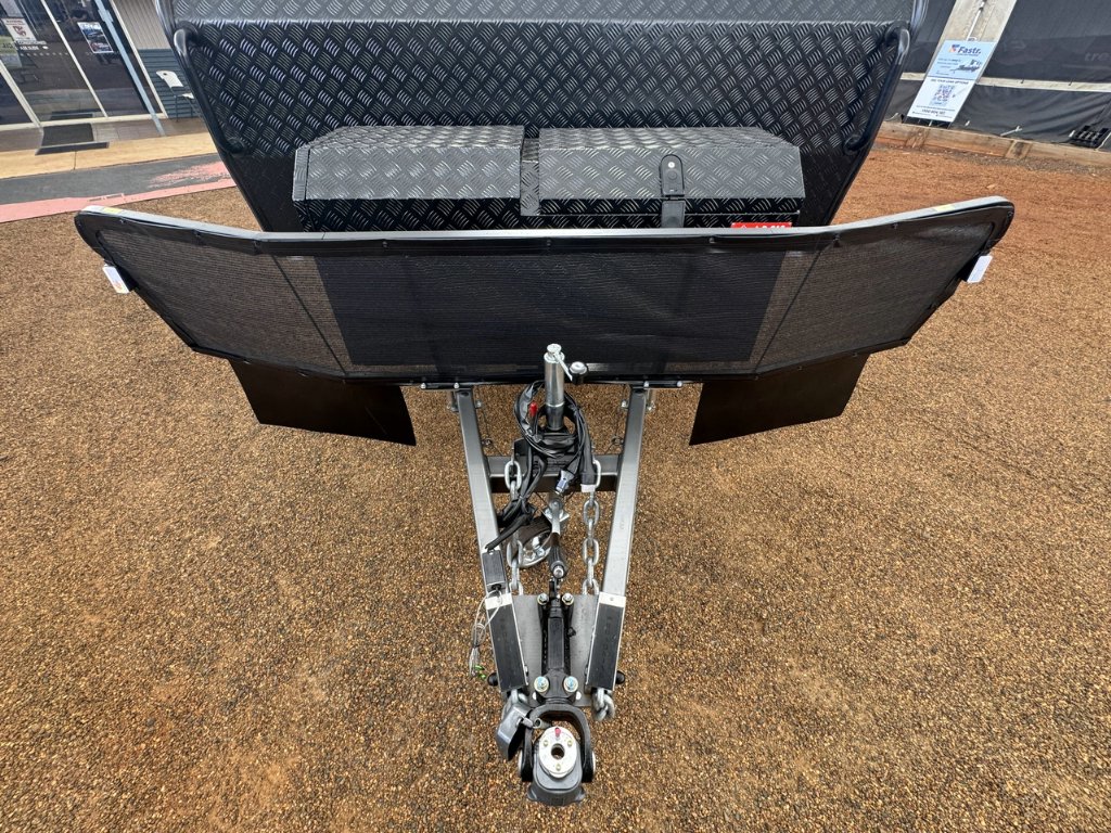 NEW 2026 LEADER CARAVANS XPEDITION CARAVAN 2 AXLE