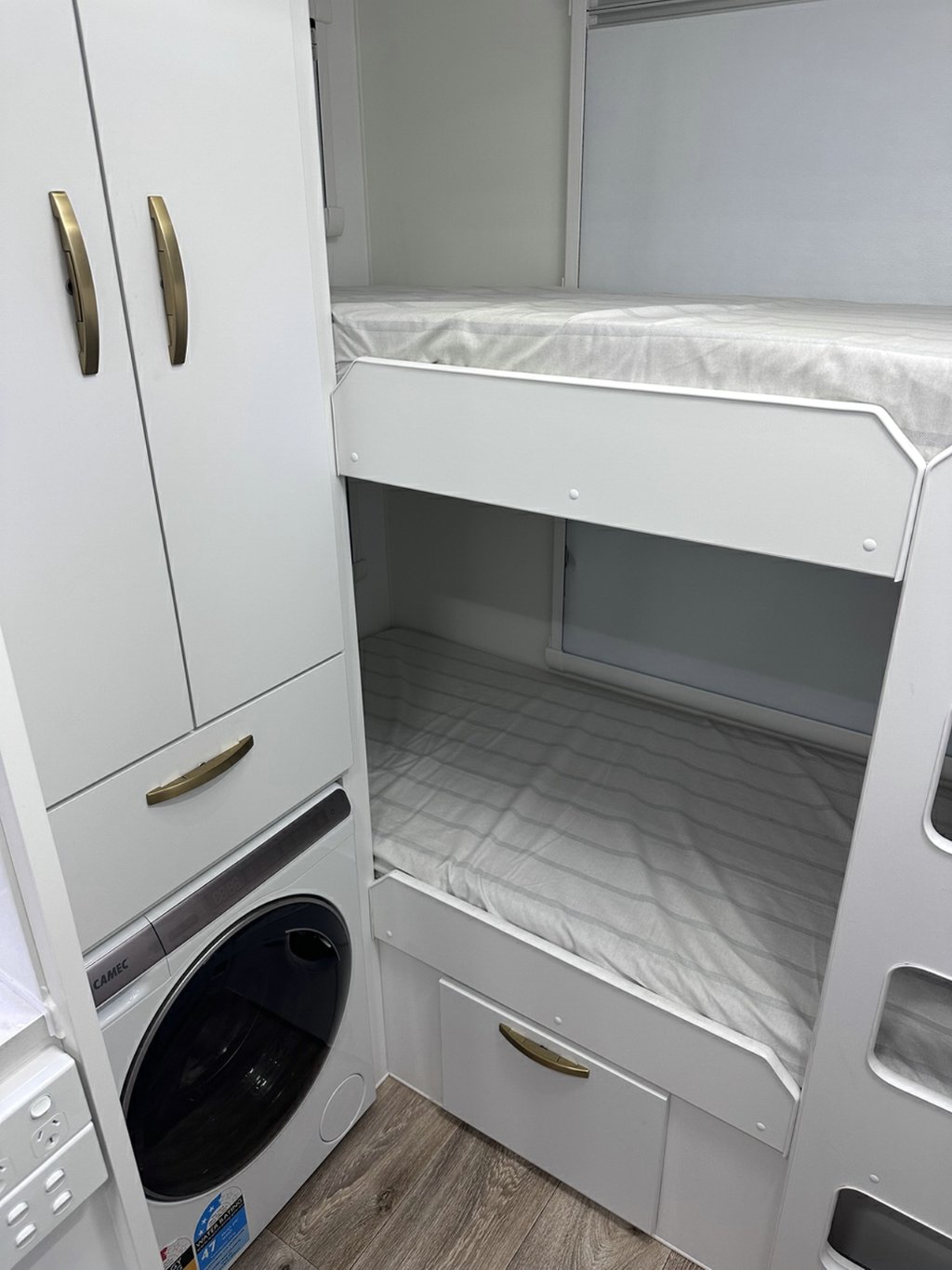 NEW 2026 LEADER CARAVANS GOLD LE CARAVAN 2 AXLE