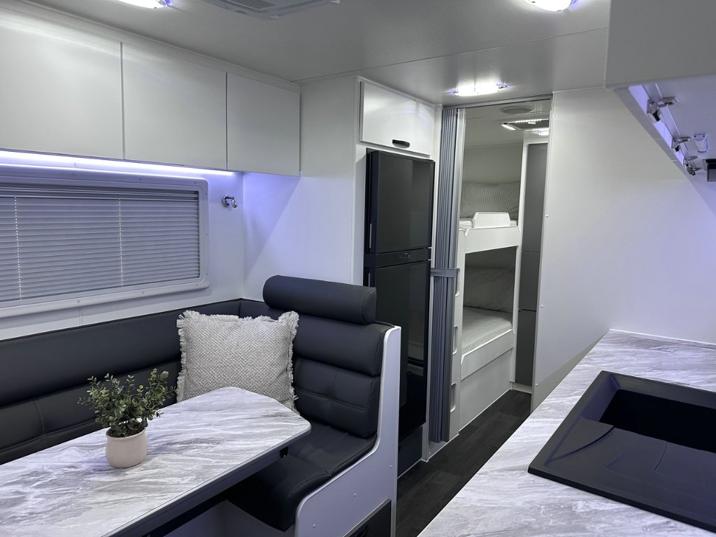 NEW 2026 LEADER CARAVANS GOLD LE CARAVAN 2 AXLE