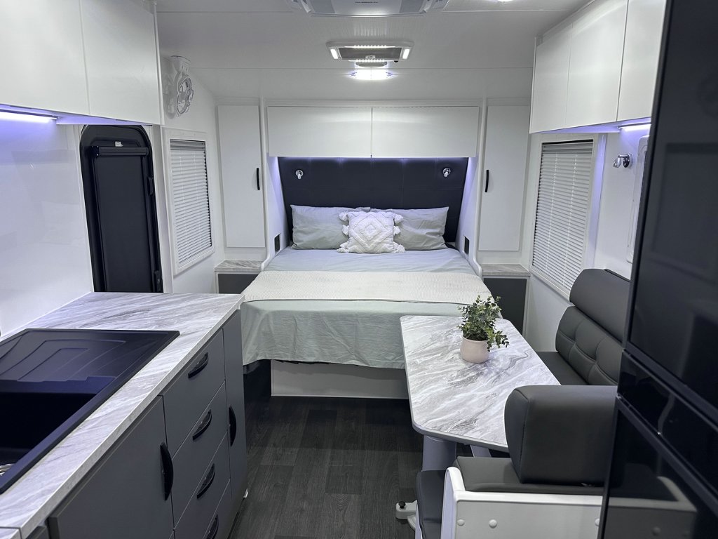 NEW 2026 LEADER CARAVANS GOLD LE CARAVAN 2 AXLE