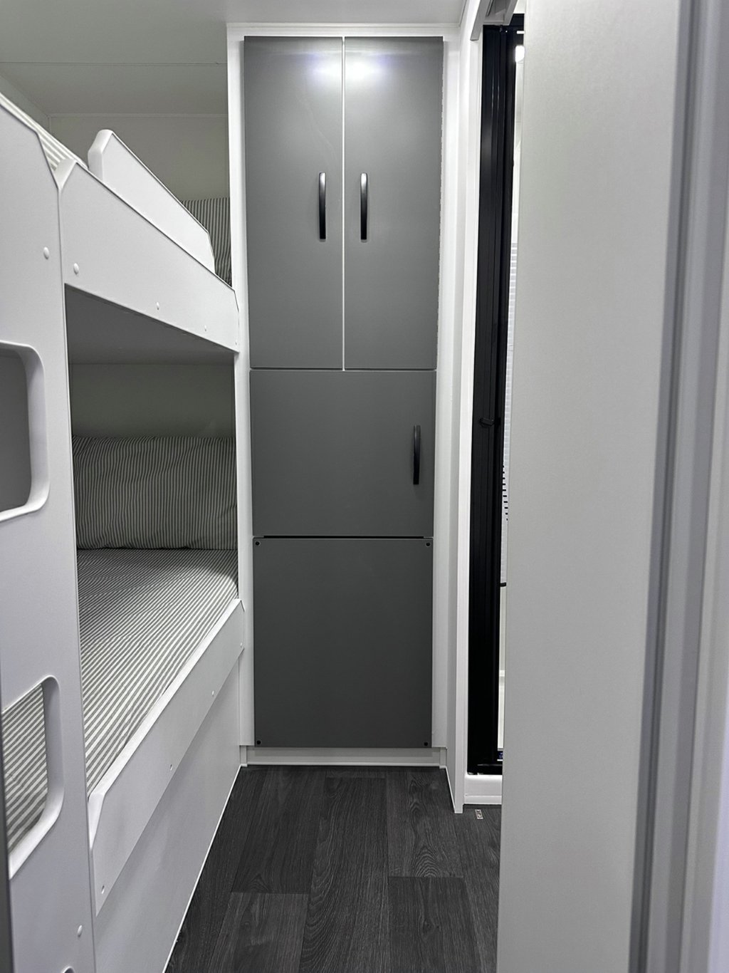 NEW 2026 LEADER CARAVANS GOLD LE CARAVAN 2 AXLE