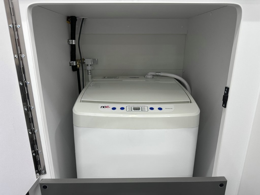 NEW 2026 LEADER CARAVANS GOLD LE CARAVAN 2 AXLE