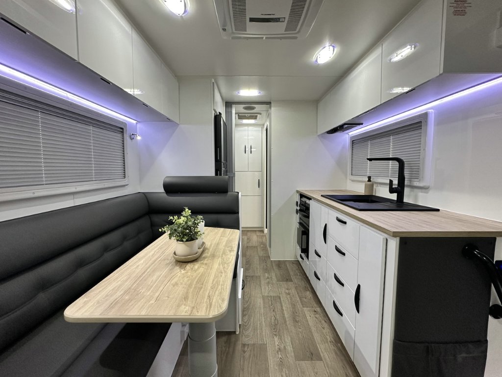 NEW 2026 LEADER CARAVANS GOLD LE CARAVAN 2 AXLE