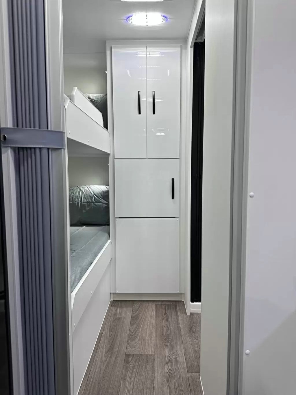NEW 2026 LEADER CARAVANS GOLD LE CARAVAN 2 AXLE
