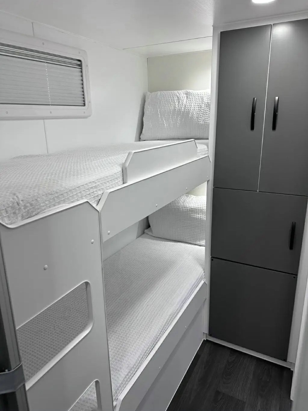NEW 2026 LEADER CARAVANS GOLD LE CARAVAN 2 AXLE