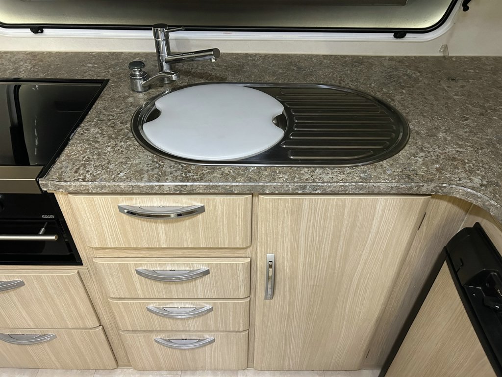 USED 2011 JAYCO DISCOVERY POP TOP 2 AXLE