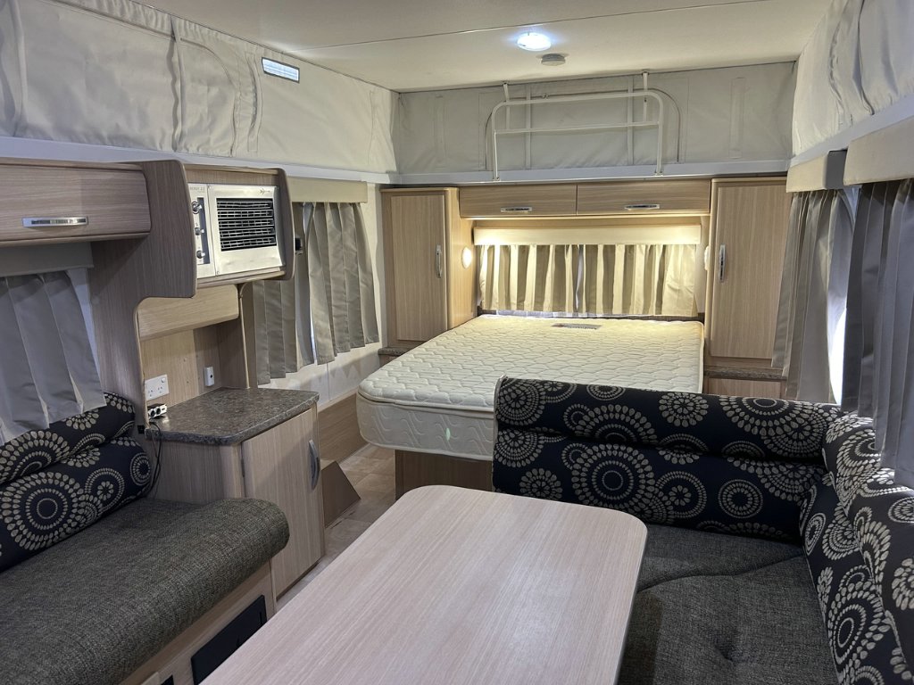 USED 2011 JAYCO DISCOVERY POP TOP 2 AXLE