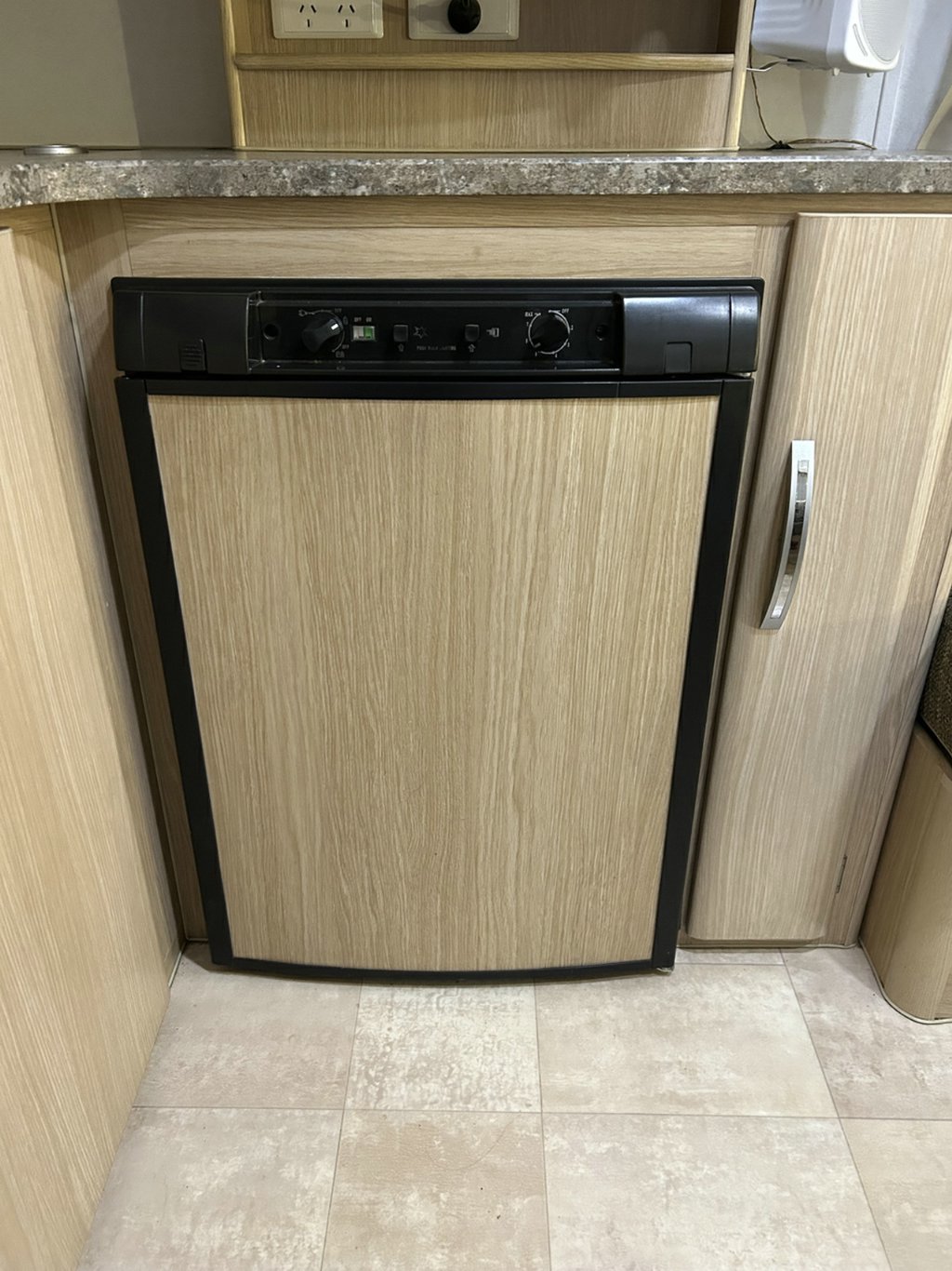 USED 2011 JAYCO DISCOVERY POP TOP 2 AXLE
