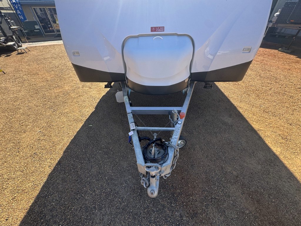 USED 2017 JAYCO STARCRAFT OUTBACK CARAVAN 2 AXLE