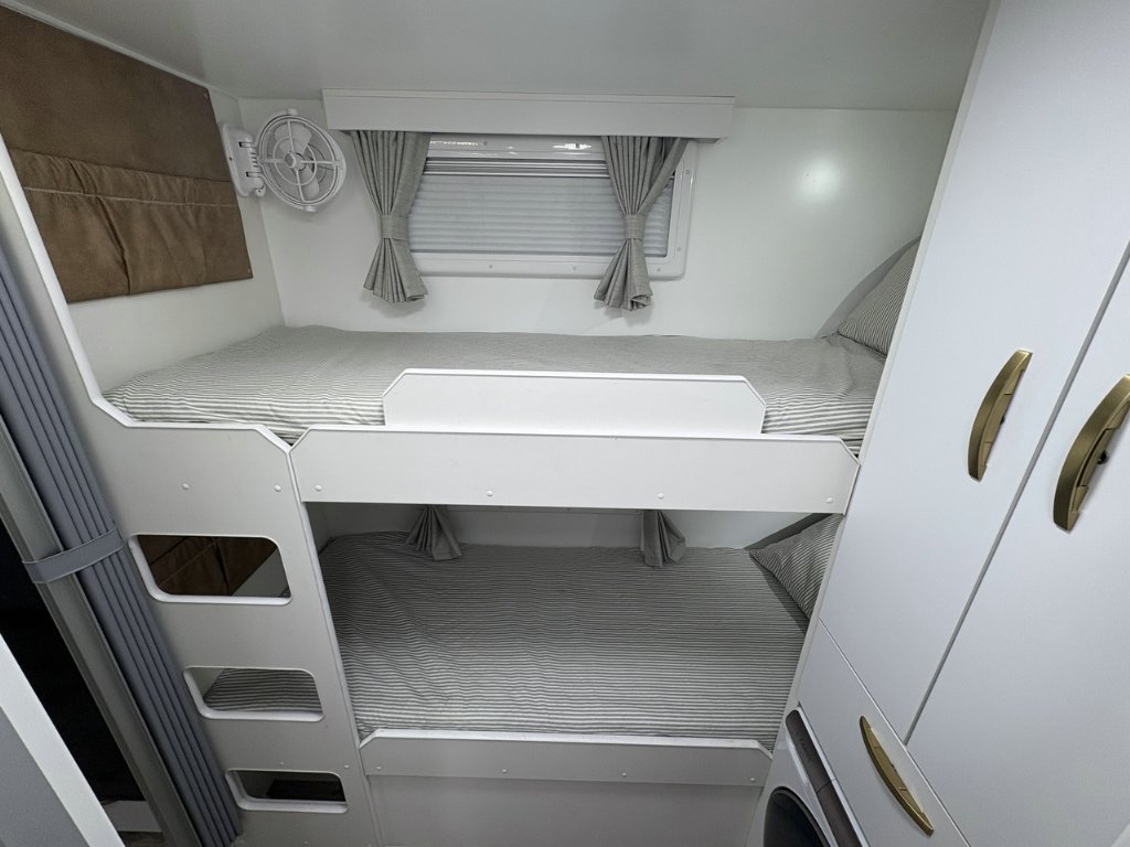 NEW 2026 LEADER CARAVANS PALLADIUM CARAVAN 2 AXLE