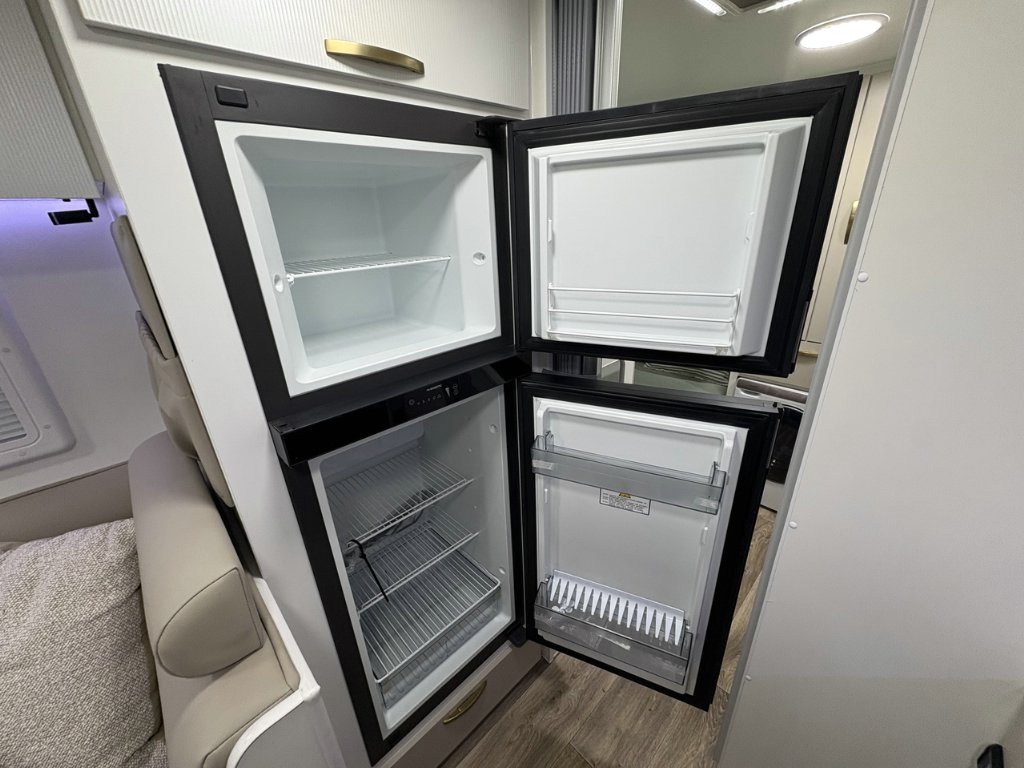 NEW 2026 LEADER CARAVANS GOLD LE CARAVAN 2 AXLE