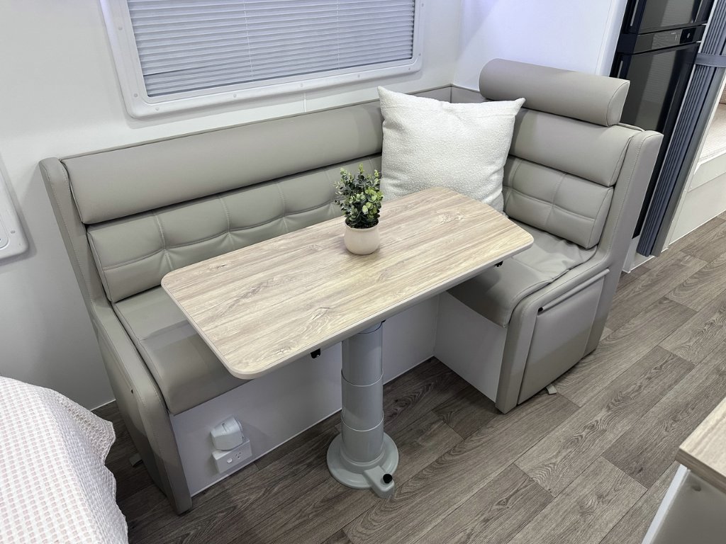 NEW 2026 LEADER CARAVANS GOLD LE CARAVAN 2 AXLE