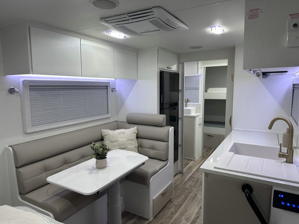 NEW 2026 LEADER CARAVANS GOLD LE CARAVAN 2 AXLE