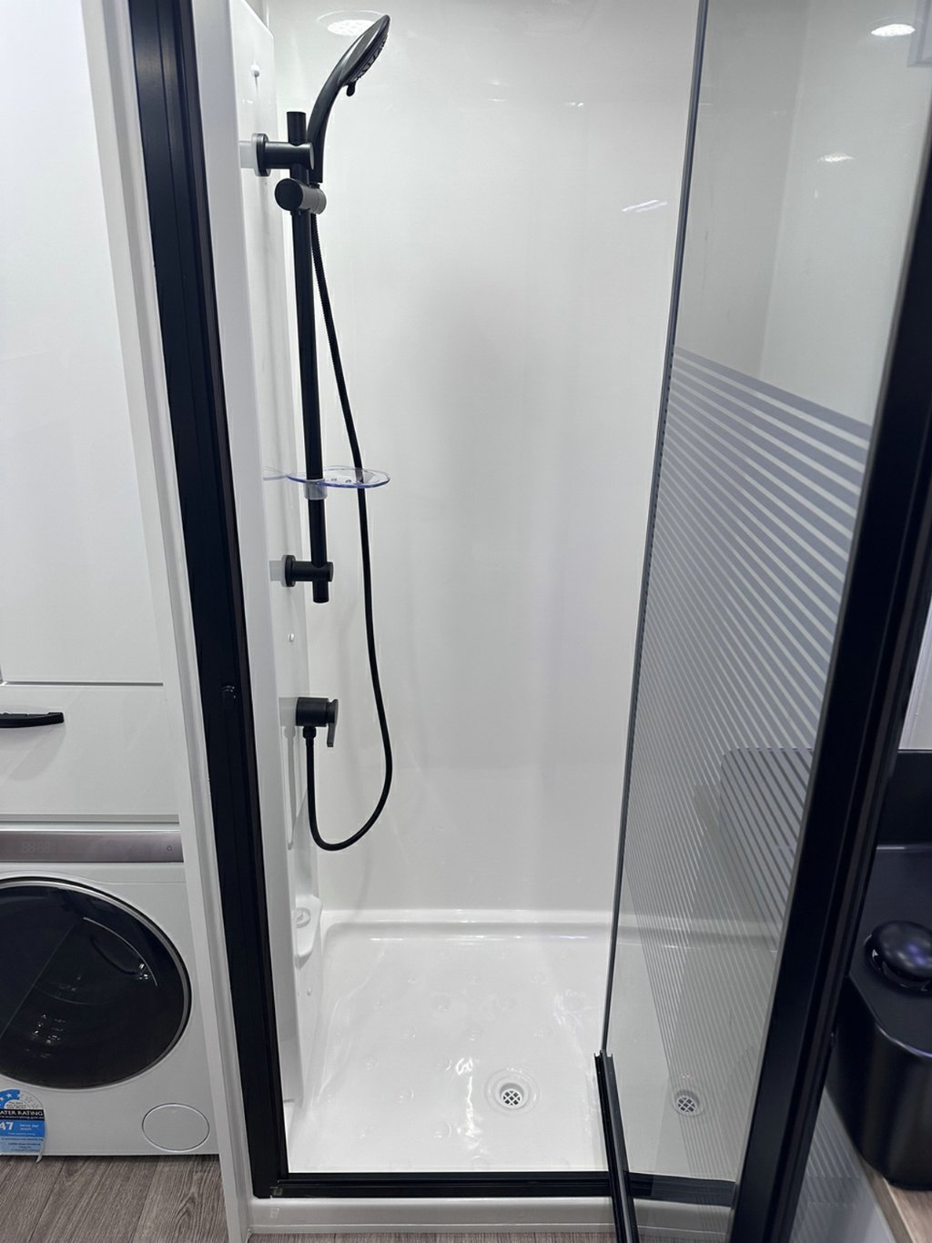 NEW 2026 LEADER CARAVANS GOLD LE CARAVAN 2 AXLE