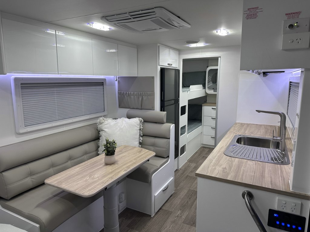 NEW 2026 LEADER CARAVANS GOLD LE CARAVAN 2 AXLE