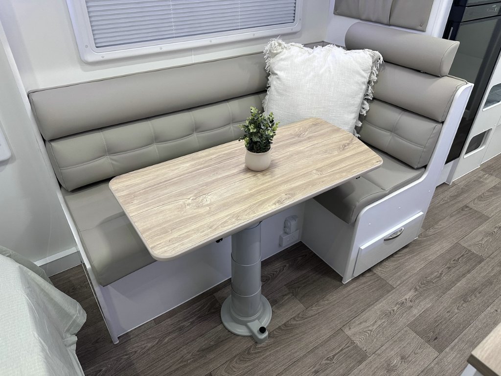 NEW 2026 LEADER CARAVANS GOLD LE CARAVAN 2 AXLE
