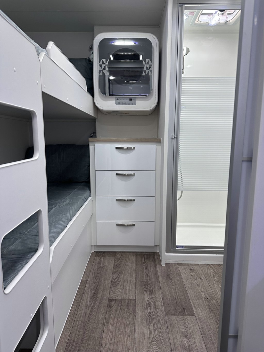 NEW 2026 LEADER CARAVANS GOLD LE CARAVAN 2 AXLE