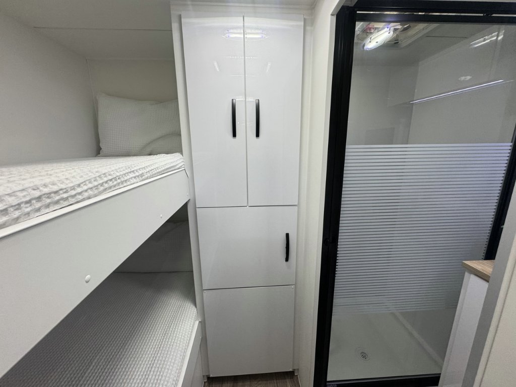 NEW 2026 LEADER CARAVANS GOLD LE CARAVAN 2 AXLE
