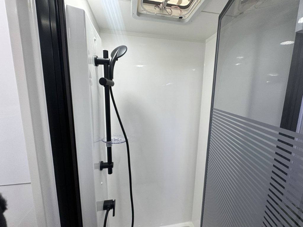 NEW 2026 LEADER CARAVANS GOLD LE CARAVAN 2 AXLE