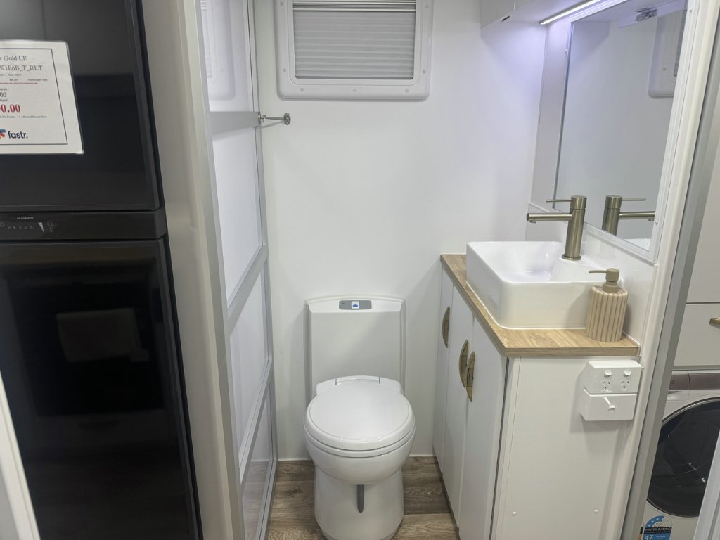 NEW 2026 LEADER CARAVANS GOLD LE CARAVAN 2 AXLE