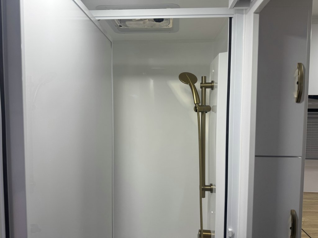 NEW 2026 LEADER CARAVANS GOLD LE CARAVAN 2 AXLE