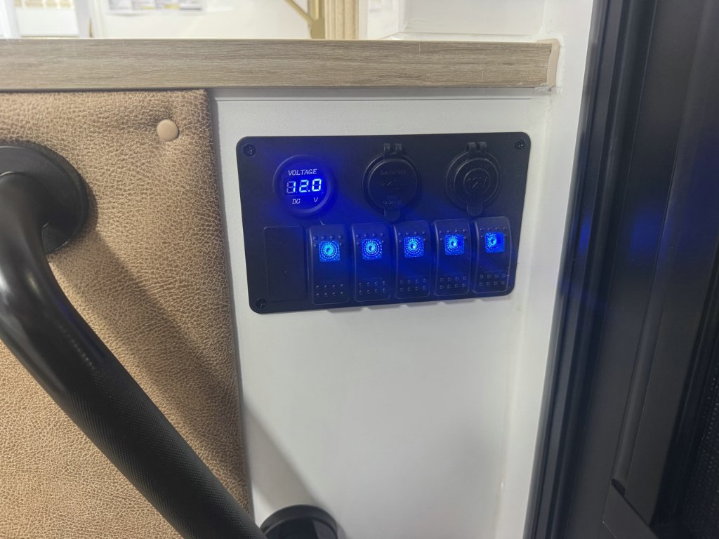 NEW 2026 LEADER CARAVANS GOLD LE CARAVAN 2 AXLE