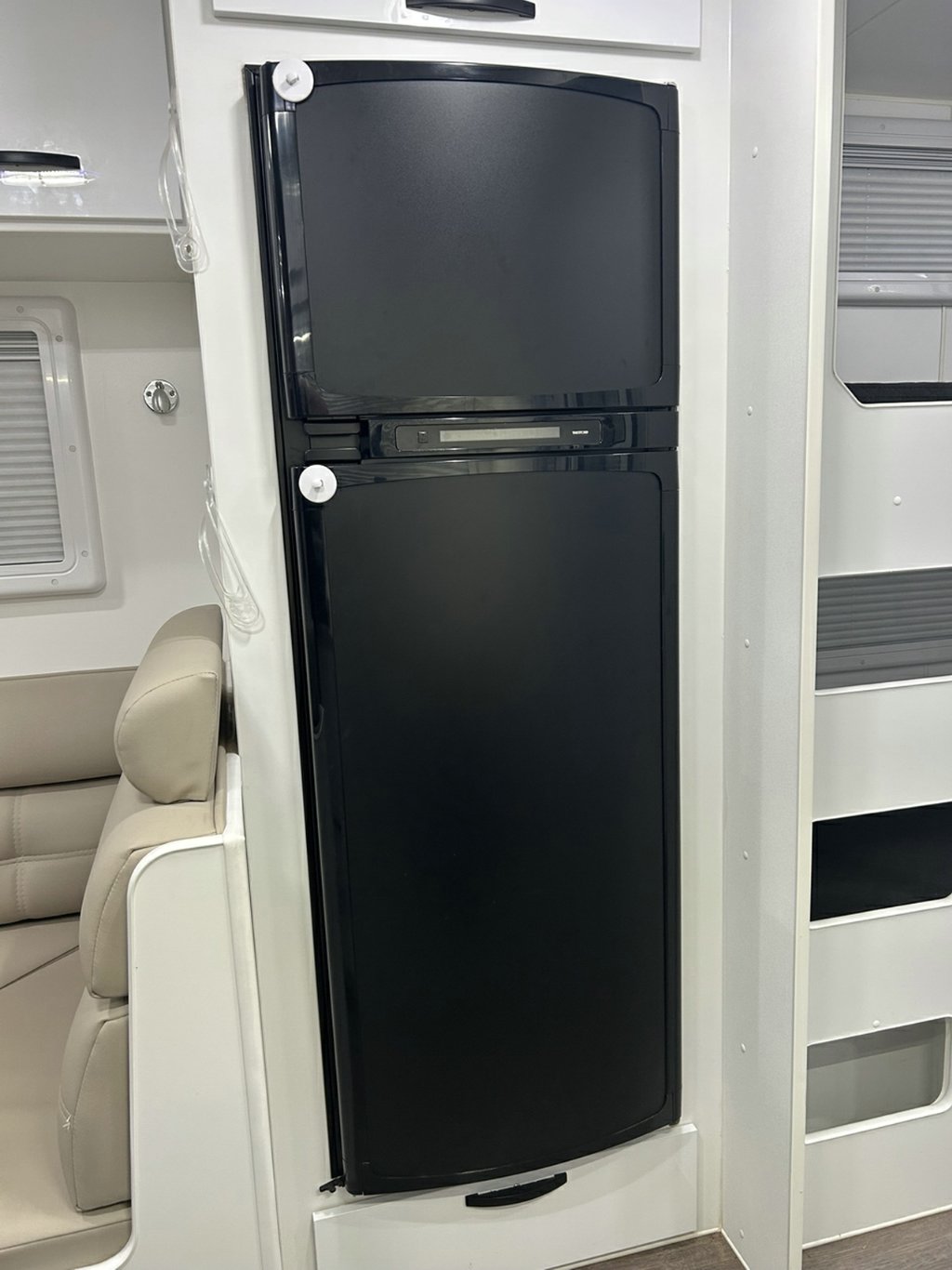 USED 2023 LEADER CARAVANS GOLD LE CARAVAN 2 AXLE