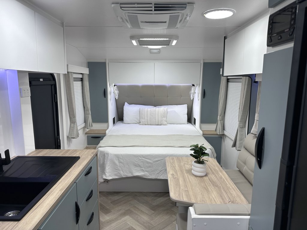 NEW 2026 SUPREME TERRITORY CARAVAN 1 AXLE