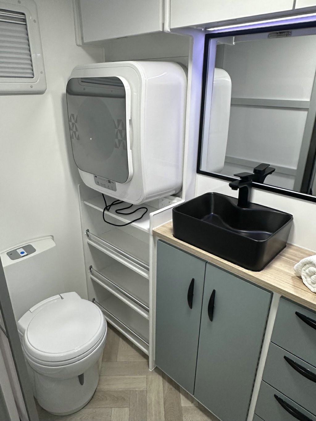 NEW 2026 SUPREME TERRITORY CARAVAN 1 AXLE