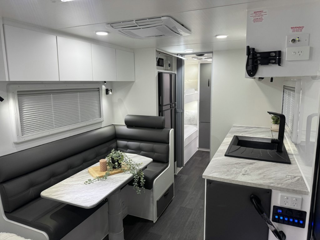 NEW 2026 LEADER CARAVANS GOLD LE CARAVAN 2 AXLE