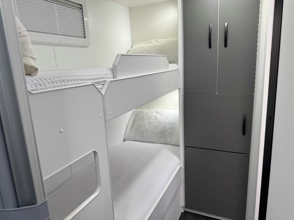 NEW 2026 LEADER CARAVANS GOLD LE CARAVAN 2 AXLE
