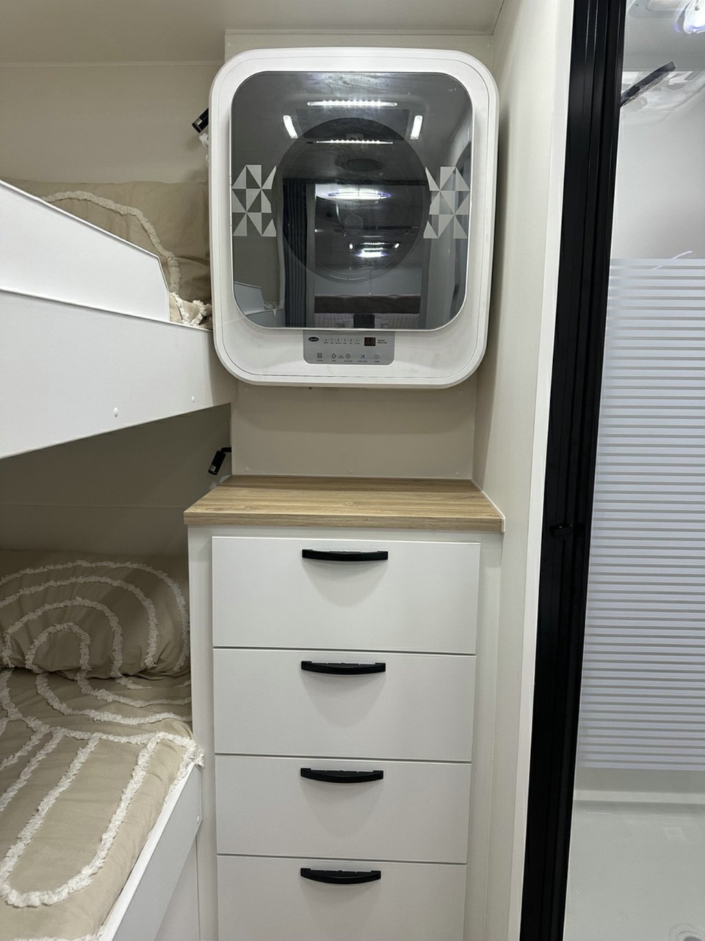 NEW 2026 LEADER CARAVANS GOLD LE CARAVAN 2 AXLE