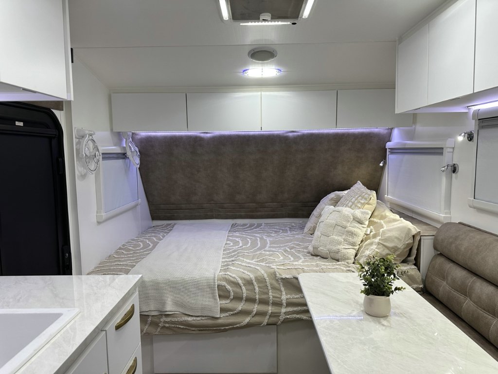 NEW 2026 LEADER CARAVANS GOLD LE CARAVAN 2 AXLE