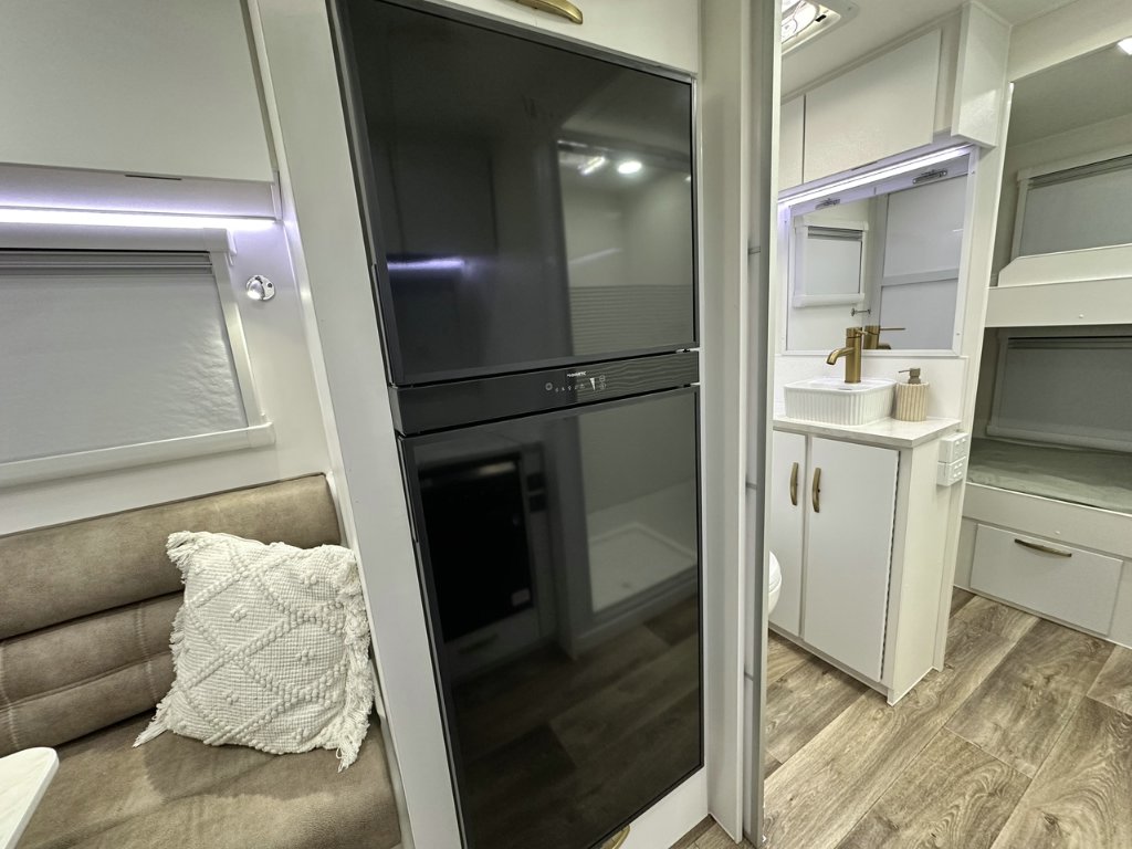 NEW 2026 LEADER CARAVANS GOLD LE CARAVAN 2 AXLE