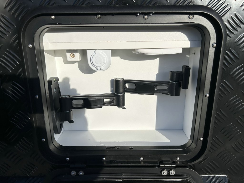 NEW 2026 SUPREME TERRITORY CARAVAN 2 AXLE