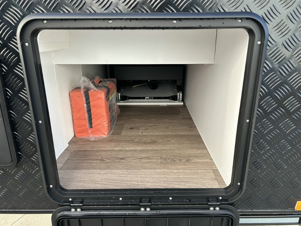 NEW 2026 SUPREME TERRITORY CARAVAN 2 AXLE
