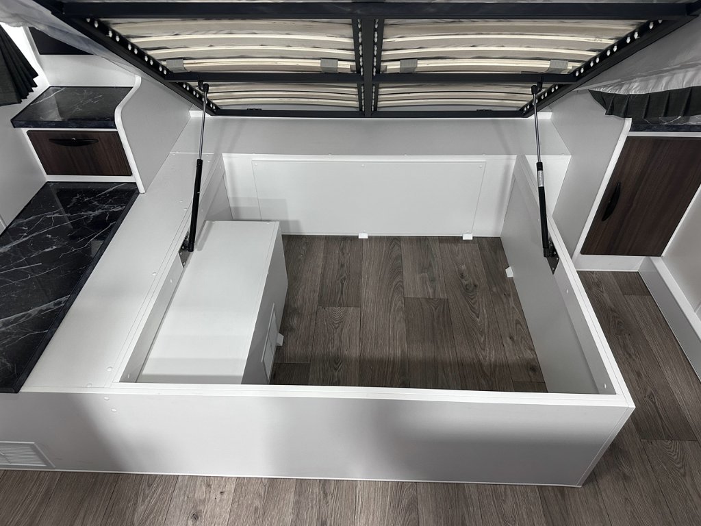 NEW 2026 SUPREME TERRITORY CARAVAN 2 AXLE