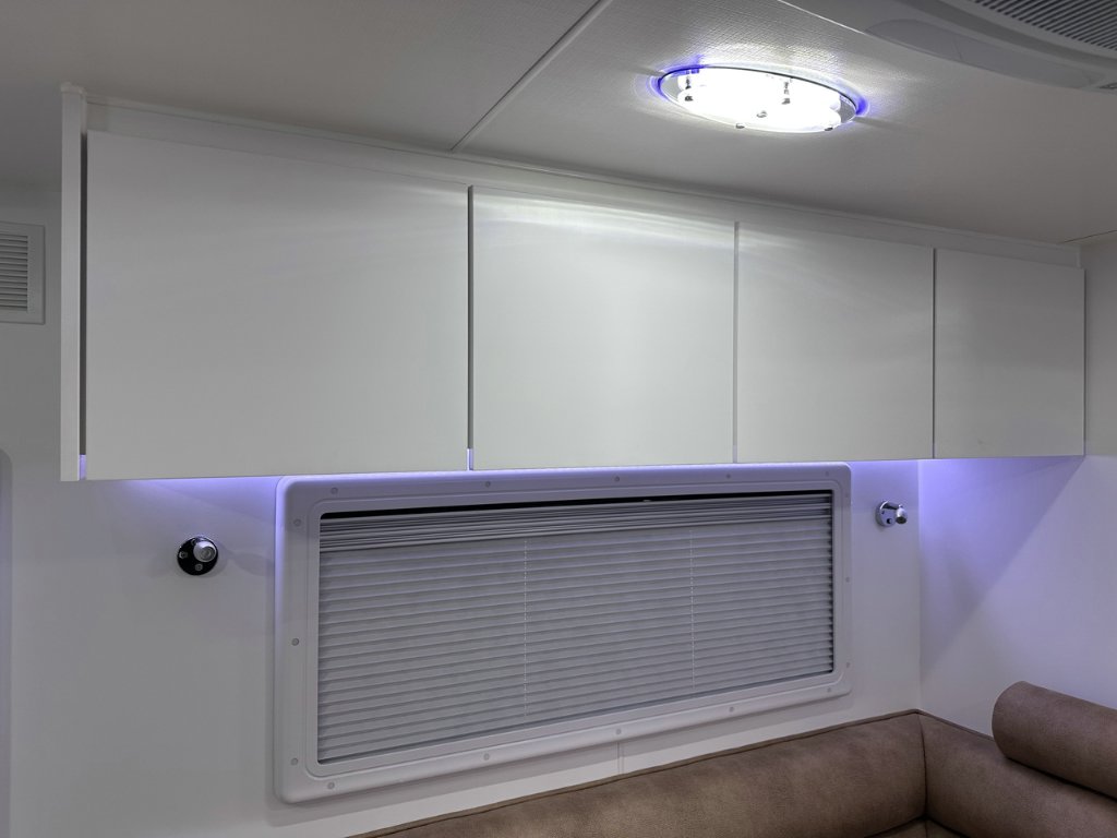 USED 2026 LEADER CARAVANS GOLD LE CARAVAN 2 AXLE