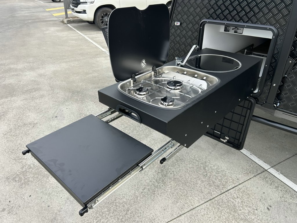 NEW 2026 SUPREME TERRITORY CARAVAN 2 AXLE