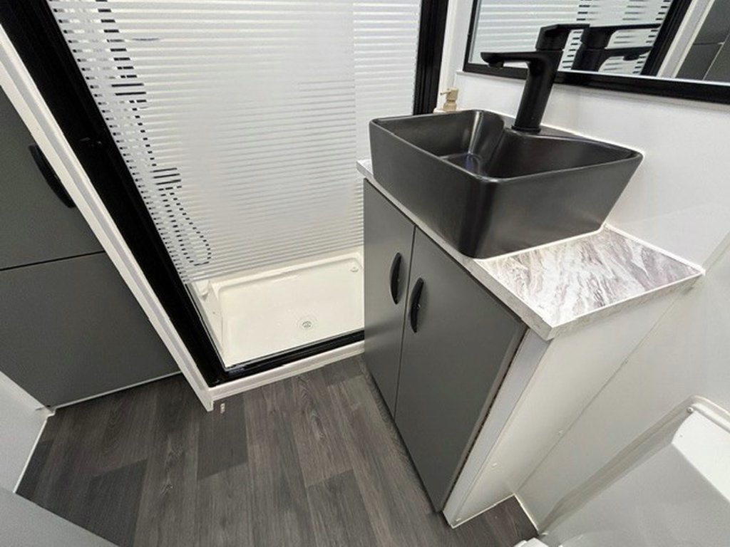 NEW 2026 LEADER CARAVANS GOLD LE CARAVAN 2 AXLE
