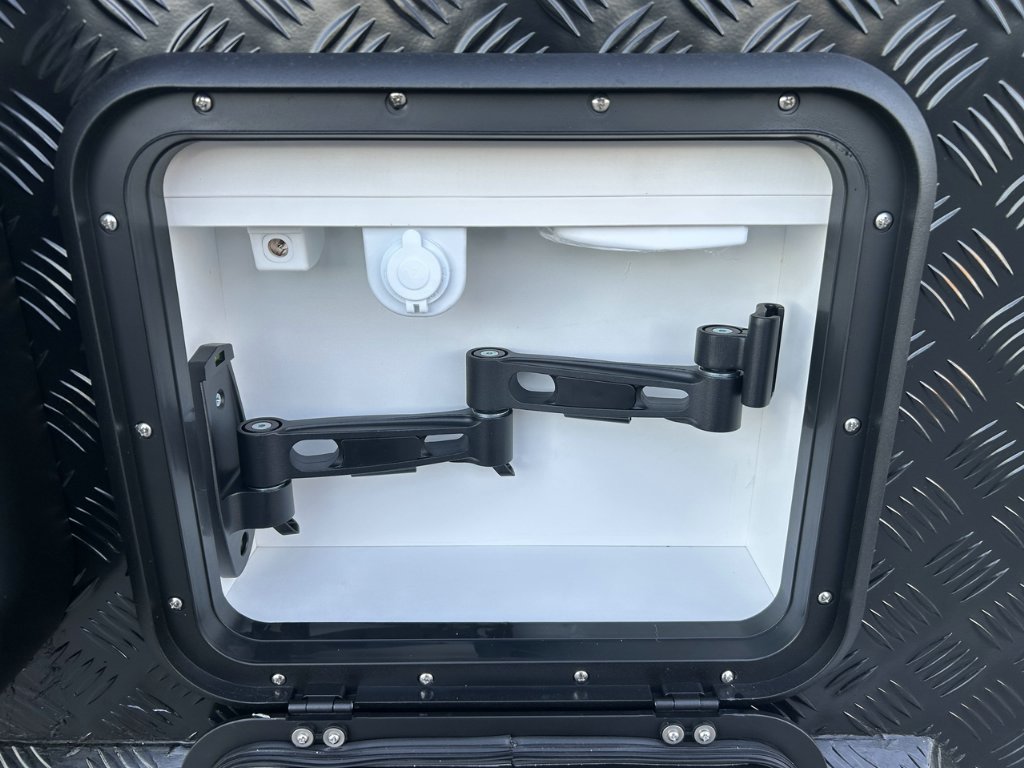 NEW 2026 SUPREME TERRITORY CARAVAN 2 AXLE