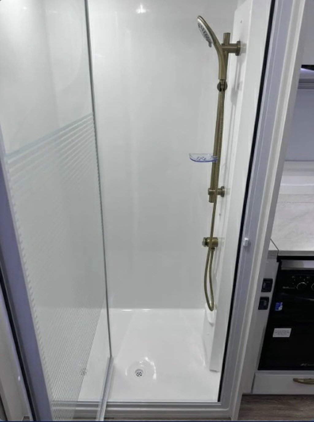 NEW 2026 LEADER CARAVANS GOLD LE CARAVAN 2 AXLE