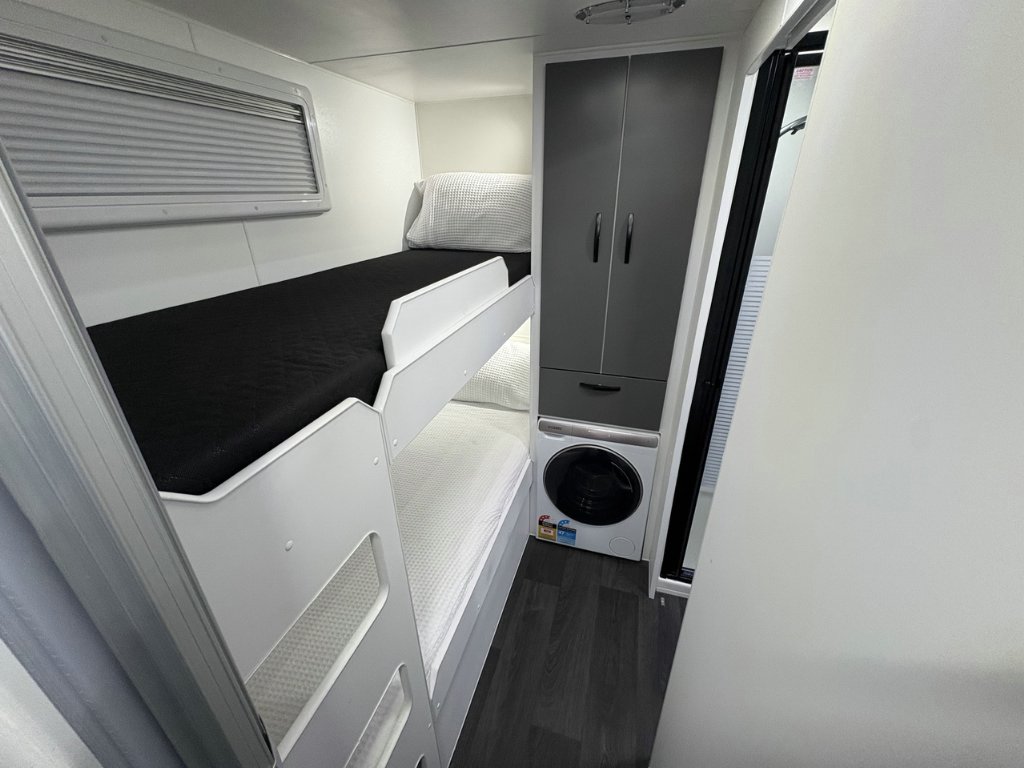 NEW 2026 LEADER CARAVANS GOLD LE CARAVAN 2 AXLE