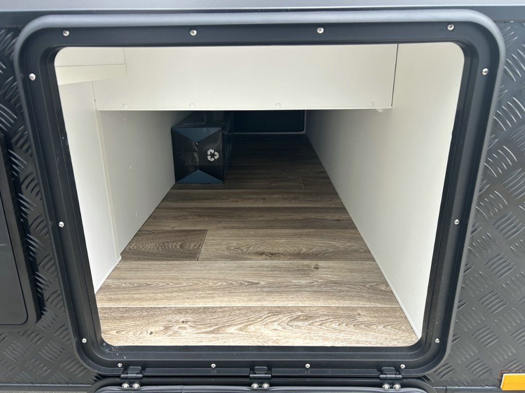 NEW 2026 SUPREME EXECUTIVE CARAVAN 2 AXLE