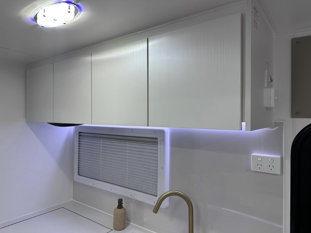 NEW 2026 LEADER CARAVANS GOLD LE CARAVAN 2 AXLE