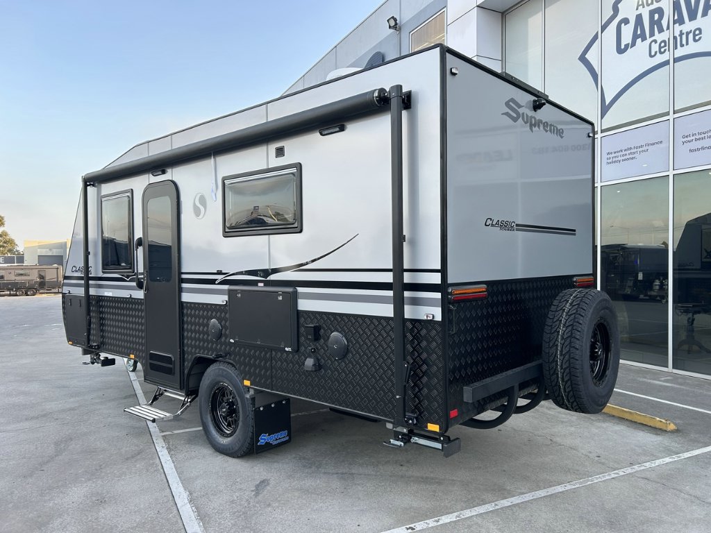 NEW 2026 SUPREME CLASSIC TOURER CARAVAN 1 AXLE