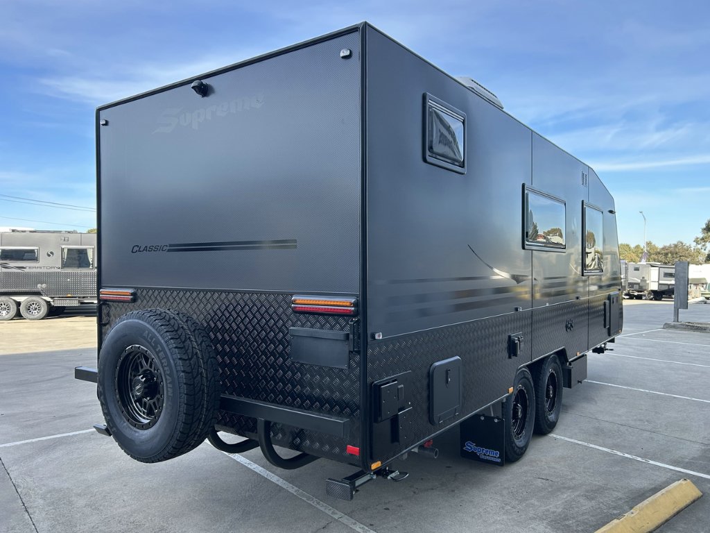 NEW 2026 SUPREME CLASSIC CARAVAN 2 AXLE