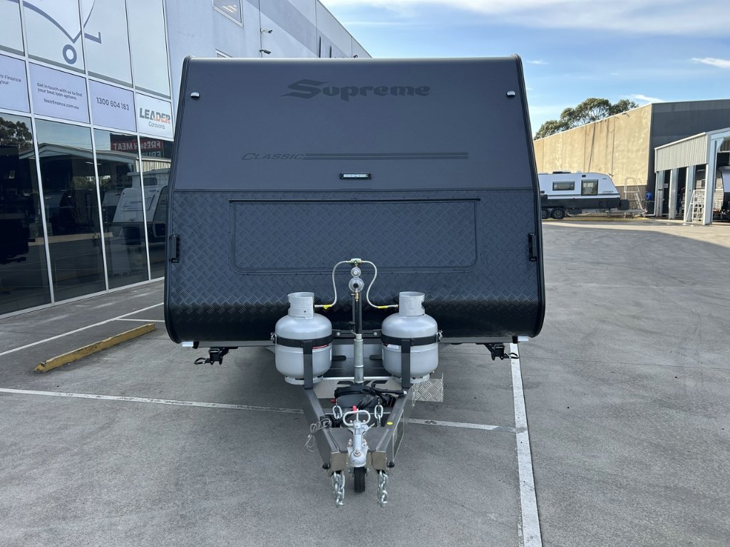 NEW 2026 SUPREME CLASSIC CARAVAN 2 AXLE